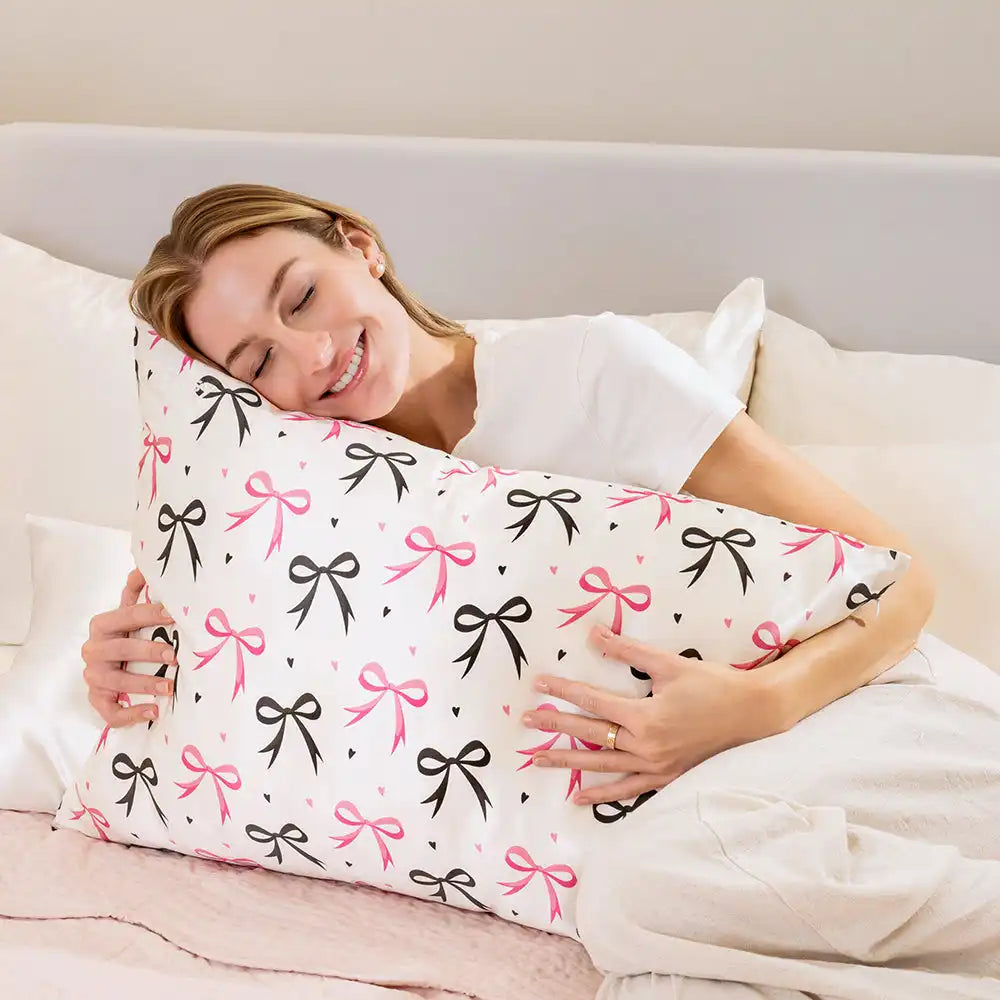 Pillowcase - Dancing Bows - Queen