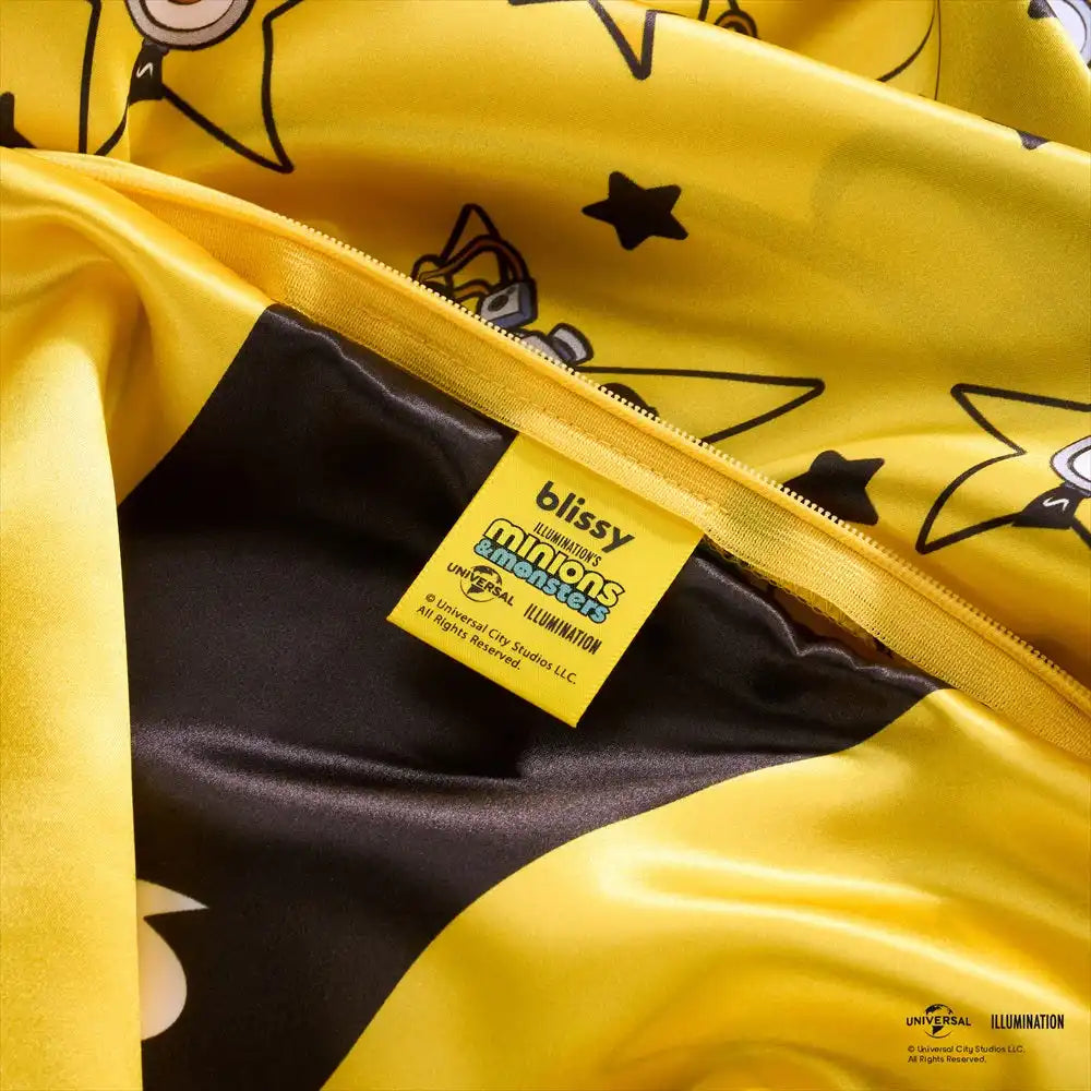 Pillowcase - Minions & Monsters - Seeing Stars - Youth