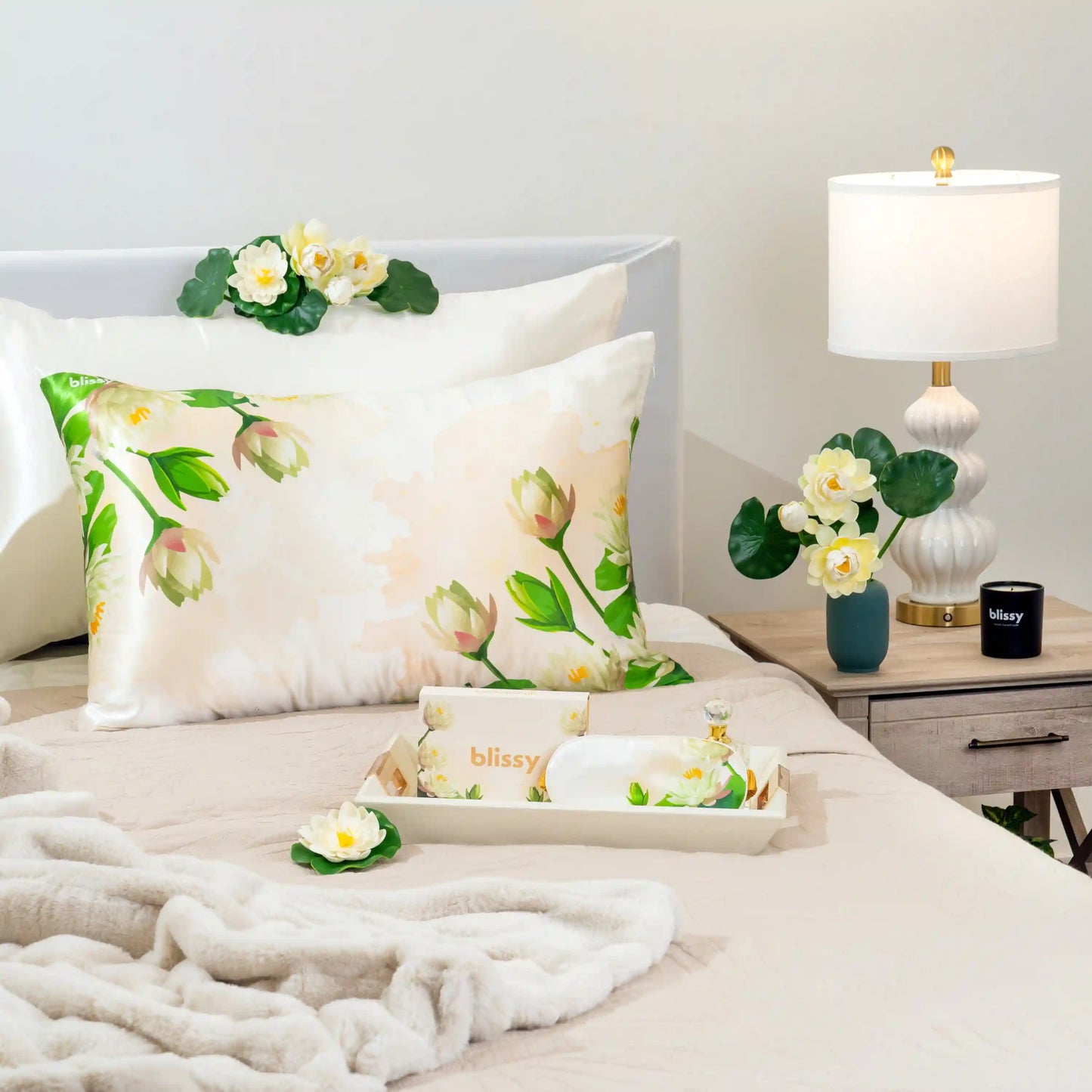 Pillowcase - Zodiac Flower - Pisces Water Lily - Standard