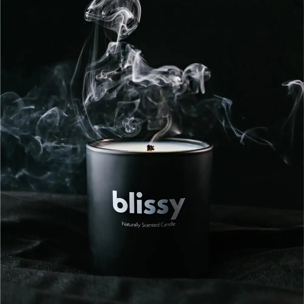 Blissy Candle - Woodsmoke & Leather